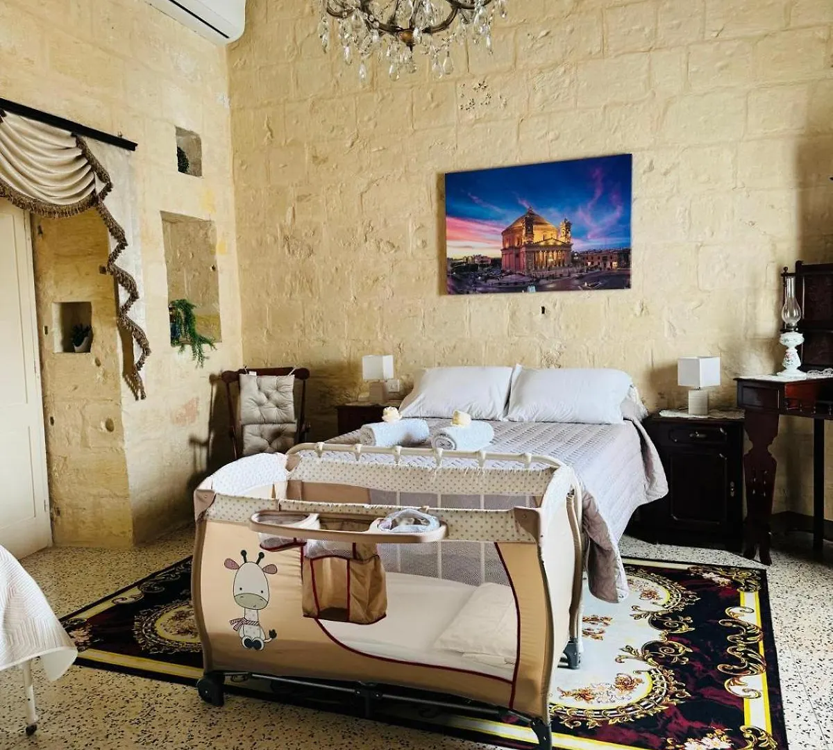 Nina Apartment Siggiewi Homestay